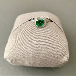 Emerald & CZ Ring • Size 7